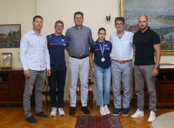 Prijem u Gradskoj kući za evropske uspehe naših kajakaša!